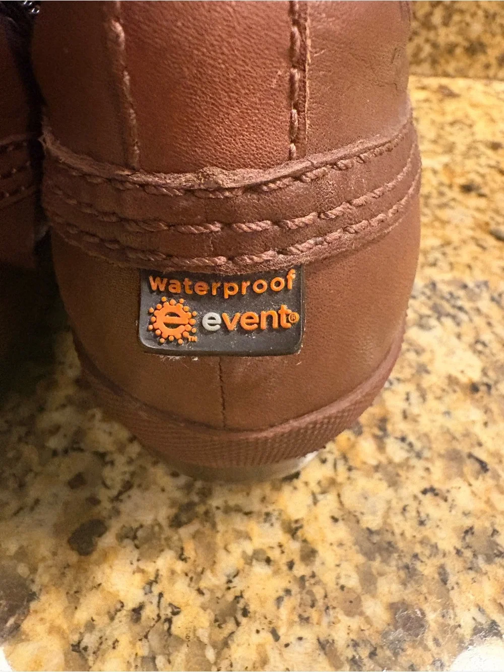 NWOT UGG belcloud tall fleece lined brown snow boots size 7